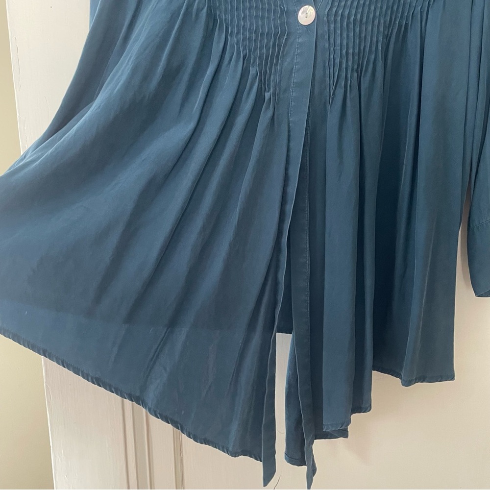 Elizabeth and James Blue Silk Tokyo Top - Picture 5 of 13